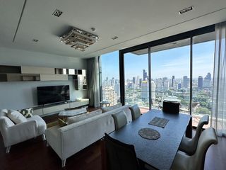 Wohnung zur Miete mit 2 Zimmer in Khlong Toei, Bangkok