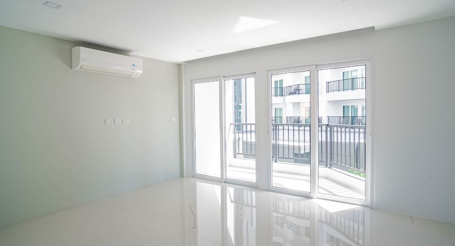 For sale 2 Beds condo in Klaeng, Rayong