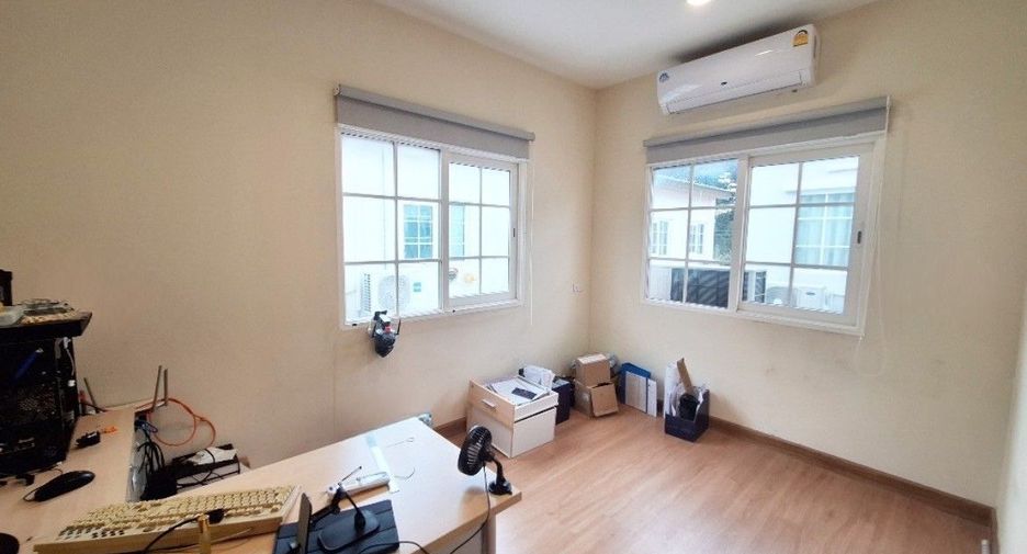 For sale 4 Beds townhouse in Mueang Nonthaburi, Nonthaburi