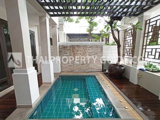 For rent 4 bed house in Phaya Thai, Bangkok