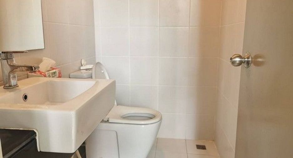 For sale 3 bedrooms townhouse in Mueang Nonthaburi, Nonthaburi