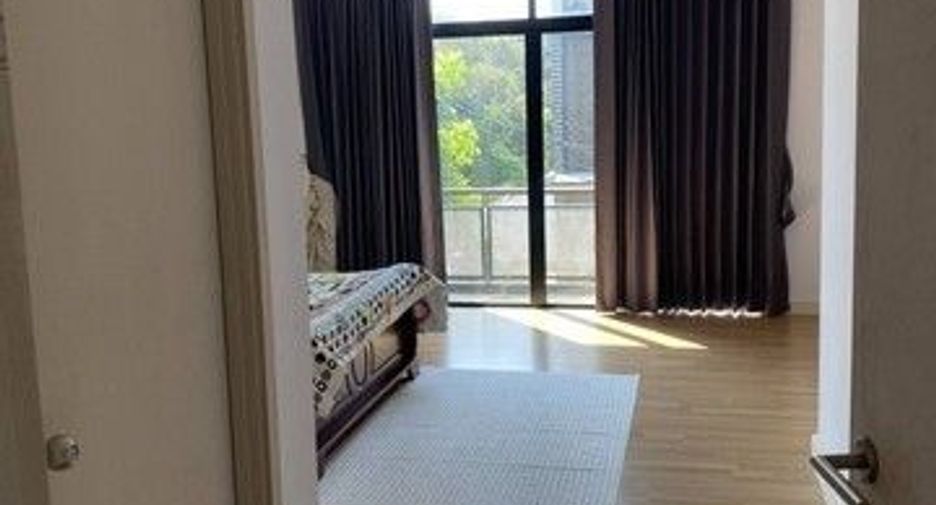 For sale 3 bedrooms townhouse in Mueang Nonthaburi, Nonthaburi