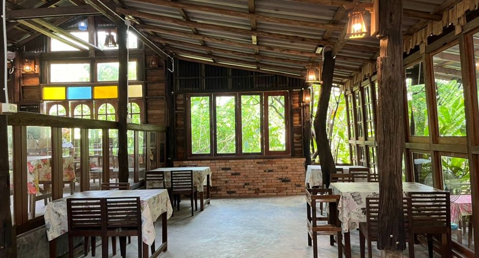 For sale 1 bed retail Space in Mueang Krabi, Krabi
