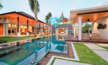 Villa en venta de 4 habitaciones en Thalang, Phuket