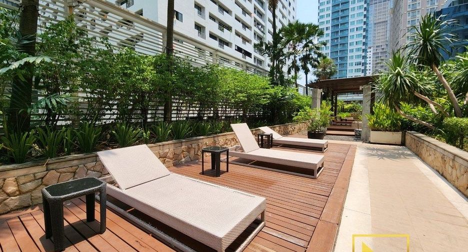 For rent 2 ベッドルーム condo in Pathum Wan, Bangkok