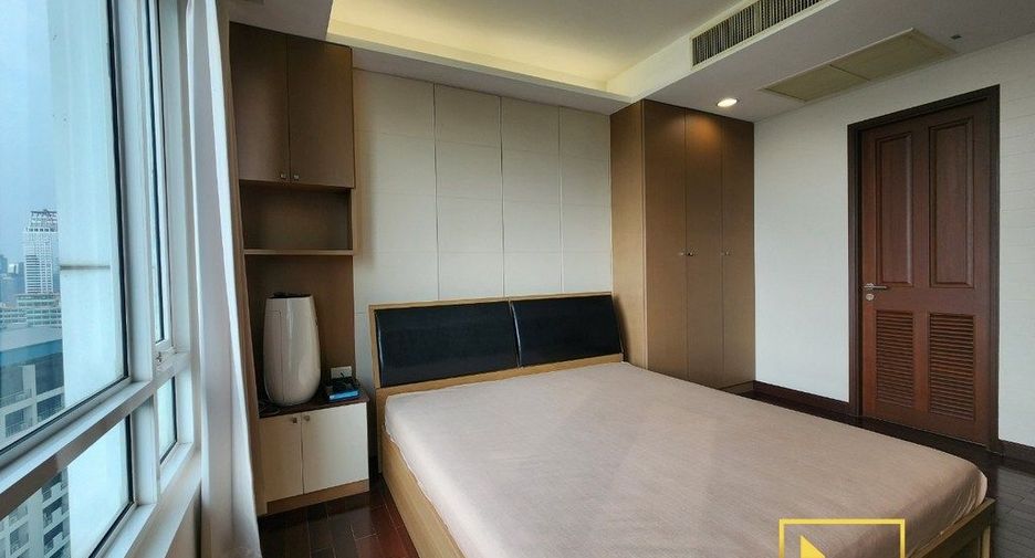 For rent 2 ベッドルーム condo in Pathum Wan, Bangkok