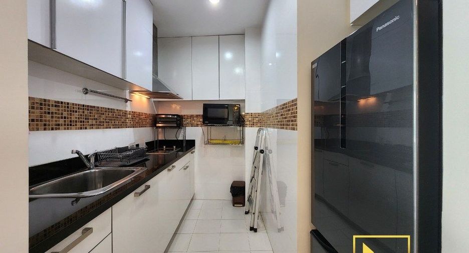 For rent 2 ベッドルーム condo in Pathum Wan, Bangkok