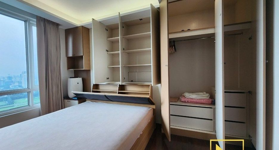 For rent 2 ベッドルーム condo in Pathum Wan, Bangkok