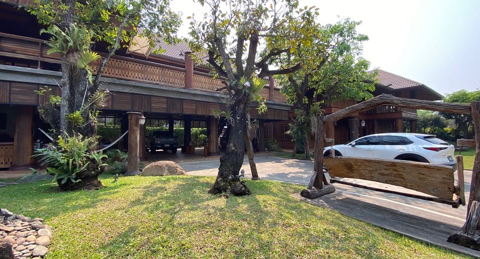 For rent 7 bedrooms house in Mueang Chiang Mai, Chiang Mai