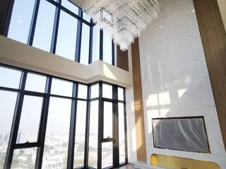 For rent 4 bedrooms condo in Huai Khwang, Bangkok