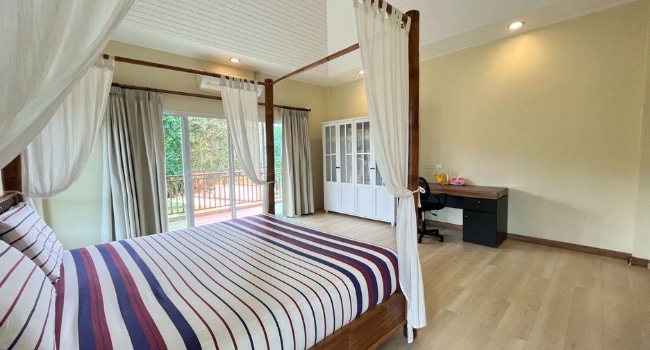 For sale 5 Beds villa in Takua Pa, Phang Nga