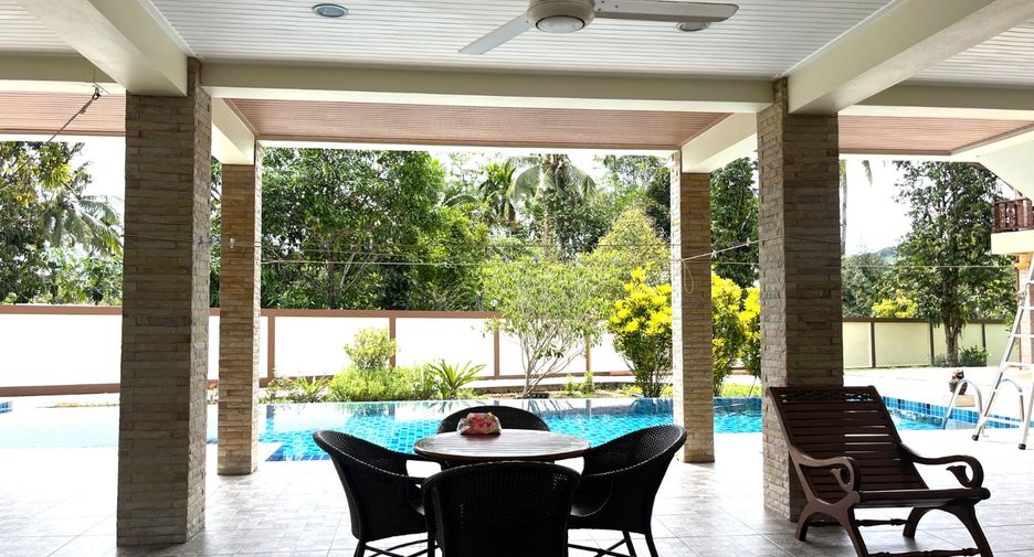For sale 5 Beds villa in Takua Pa, Phang Nga