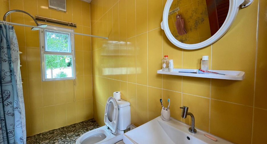 For sale 5 Beds villa in Takua Pa, Phang Nga