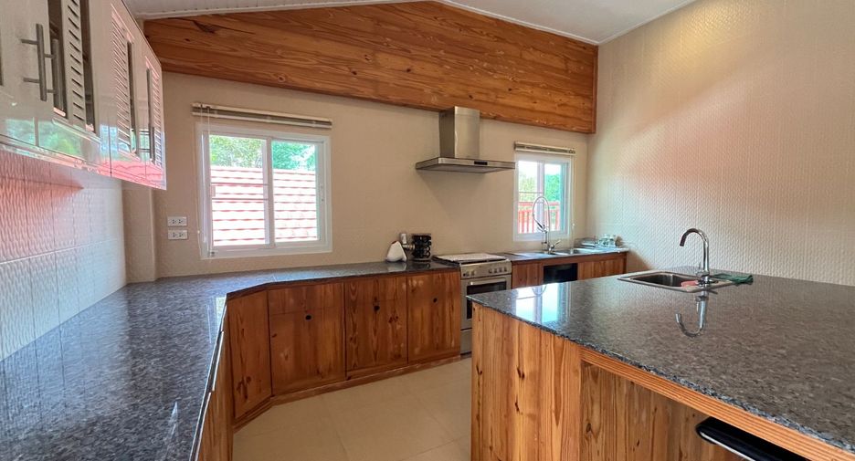 For sale 5 Beds villa in Takua Pa, Phang Nga