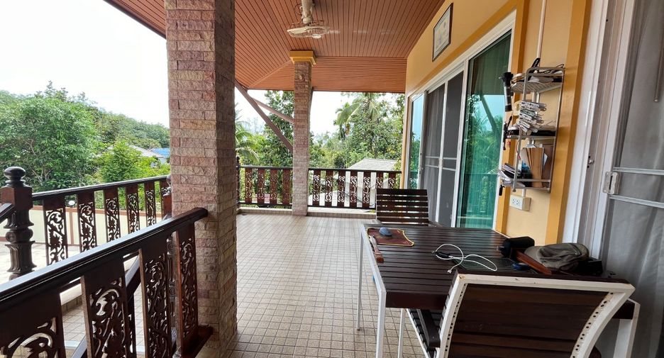 For sale 5 Beds villa in Takua Pa, Phang Nga
