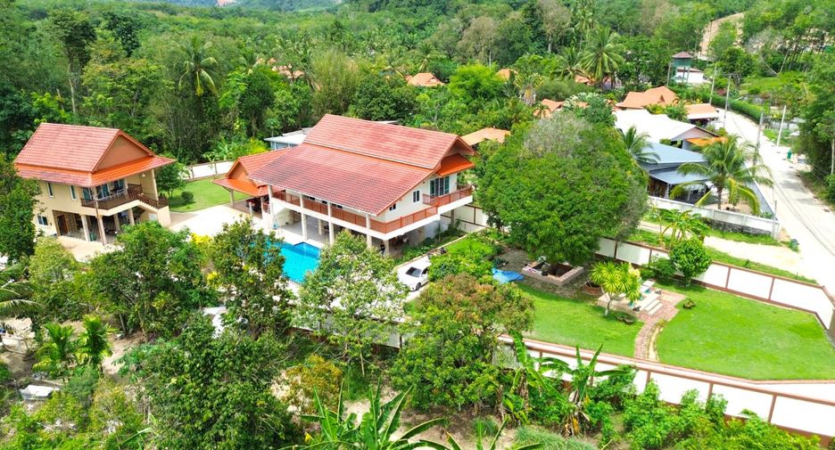 For sale 5 Beds villa in Takua Pa, Phang Nga