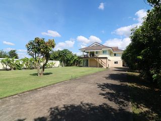 For sale 5 Beds house in Kumphawapi, Udon Thani