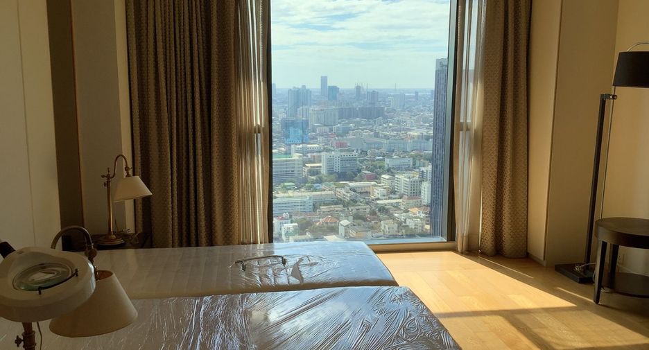 À vendre 3 chambres condo à Sathon, Bangkok