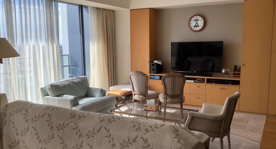 À vendre 3 chambres condo à Sathon, Bangkok