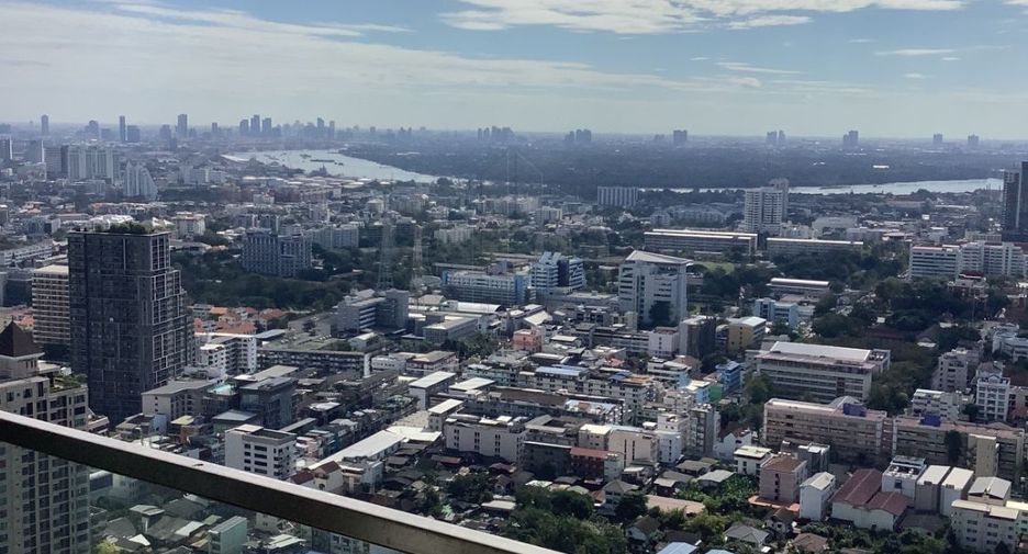 À vendre 3 chambres condo à Sathon, Bangkok