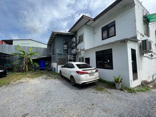 For sale 9 Beds house in Khlong San, Bangkok