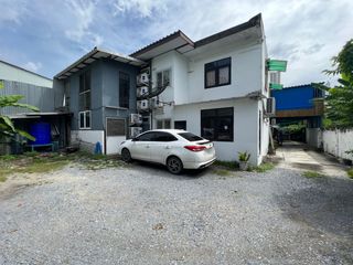 For sale 9 Beds house in Khlong San, Bangkok