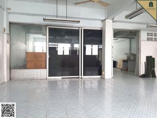 For sale 6 Beds retail Space in Ratchathewi, Bangkok