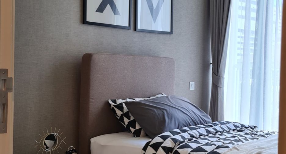 For rent and for sale 2 bedrooms apartment in Watthana, Bangkok