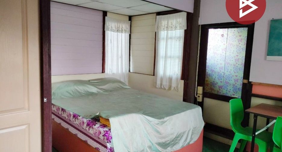 For sale hotel in Bang Krathum, Phitsanulok