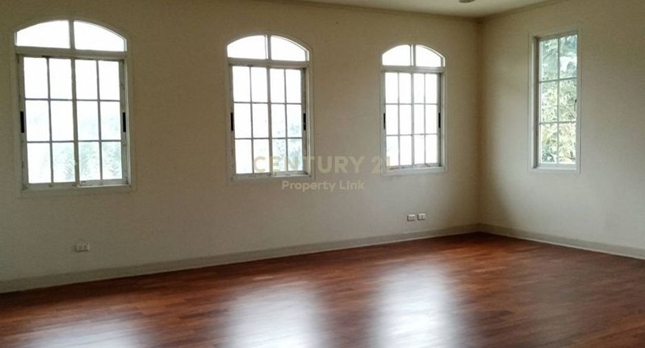 Haus zum Kauf mit 4 Zimmer in Prawet, Bangkok