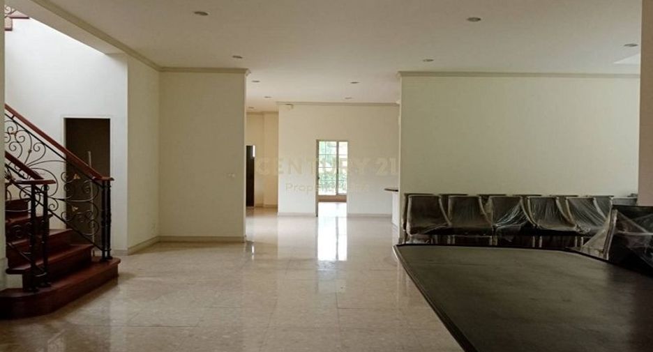 Haus zum Kauf mit 4 Zimmer in Prawet, Bangkok