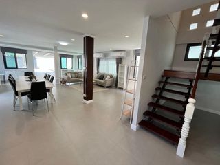 For rent 4 bedrooms house in Phaya Thai, Bangkok