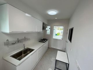 For rent 4 bedrooms house in Phaya Thai, Bangkok