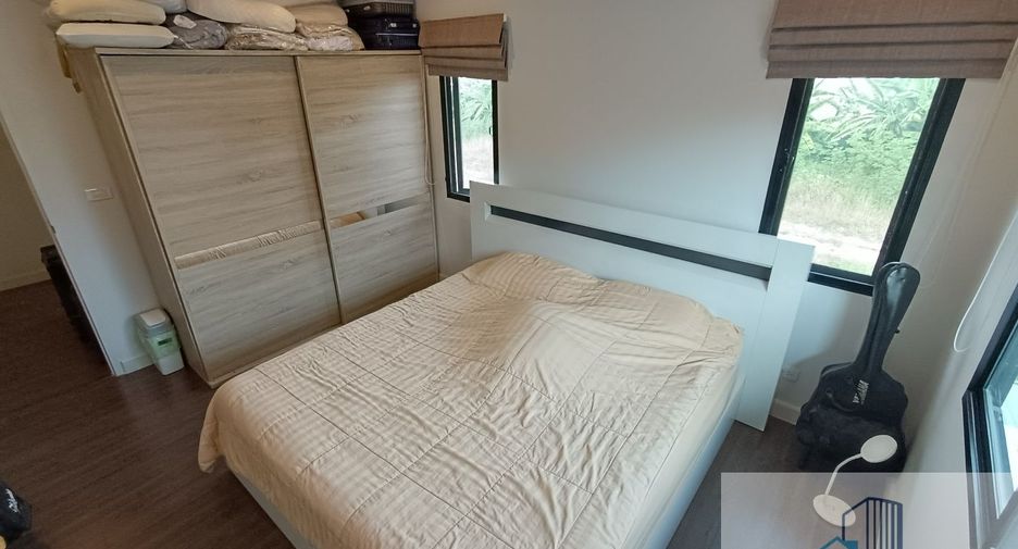 Haus zum Kauf mit 4 Zimmer in Khlong Sam Wa, Bangkok