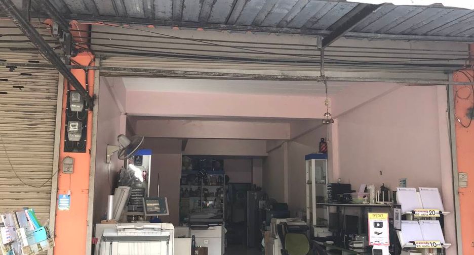 For sale 1 bed retail Space in Mueang Chiang Rai, Chiang Rai