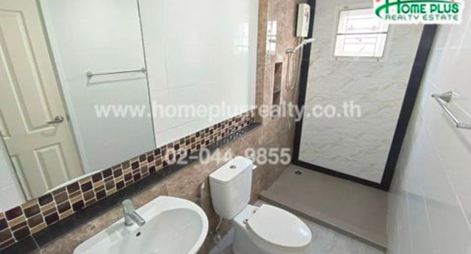 Casa en venta de 3 habitaciones en Prawet, Bangkok