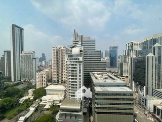 For rent 3 bed condo in Khlong Toei, Bangkok