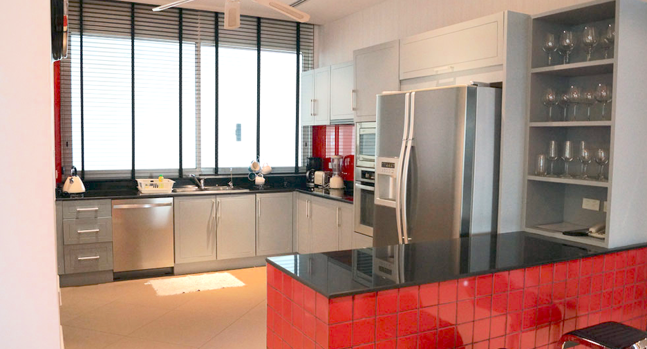 For rent 4 Beds condo in Thalang, Phuket