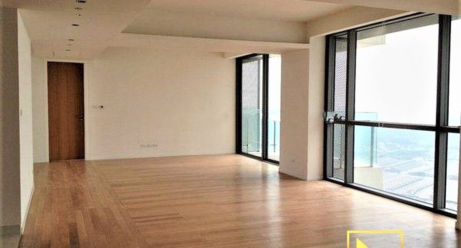 For rent and for sale 3 bed condo in Yan Nawa, Bangkok