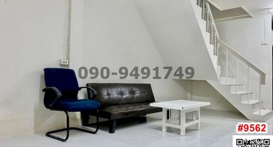 For rent 2 bedrooms townhouse in Mueang Samut Prakan, Samut Prakan