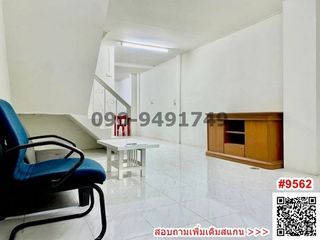 For rent 2 bedrooms townhouse in Mueang Samut Prakan, Samut Prakan