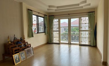 出售 3 卧室 独立屋 在 Phra Samut Chedi, Samut Prakan