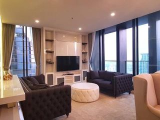 À louer 3 chambres condo à Pathum Wan, Bangkok