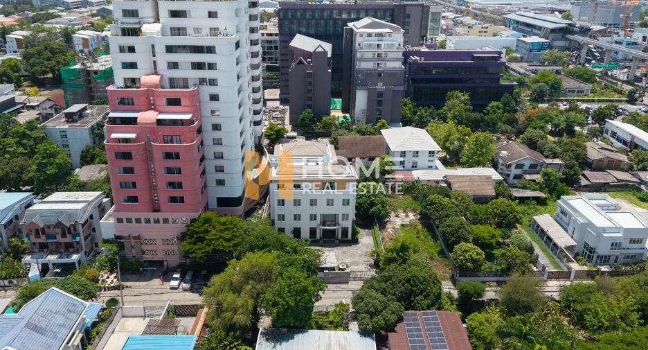 Oficina en venta en Lak Si, Bangkok