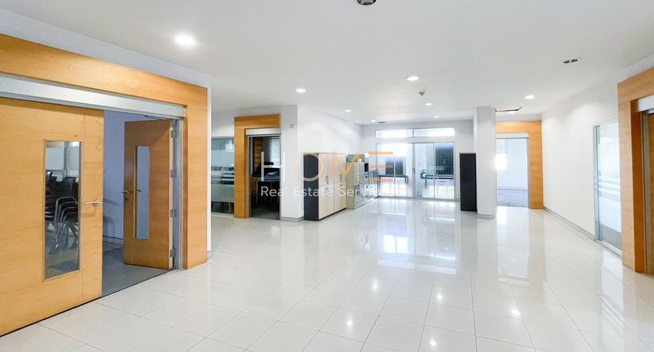 Oficina en venta en Lak Si, Bangkok