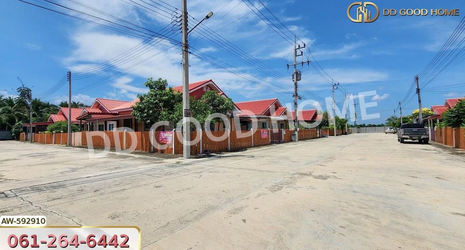 Haus zum Kauf mit 3 Zimmer in Ban Phaeo, Samut Sakhon