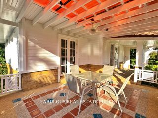 For rent and for sale 3 bedrooms villa in Kathu, Phuket