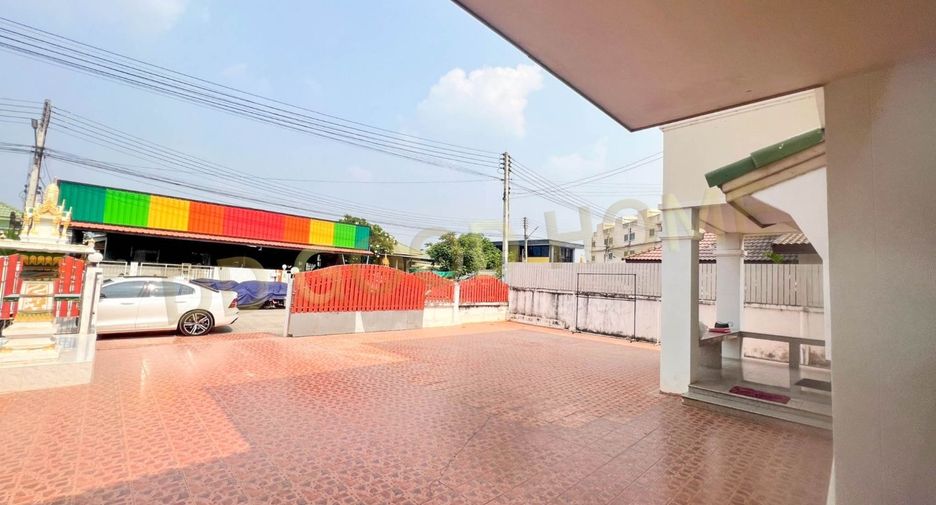 For sale 3 ベッドルーム townhouse in Bang Pa-in, Phra Nakhon Si Ayutthaya