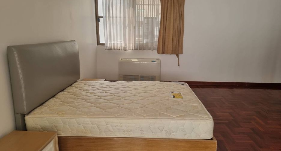 Serviced Apartment zur Miete mit 3 Zimmer in Khlong Toei, Bangkok