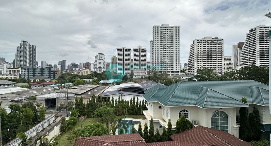 Wohnung zum Kauf mit 2 Zimmer in Watthana, Bangkok